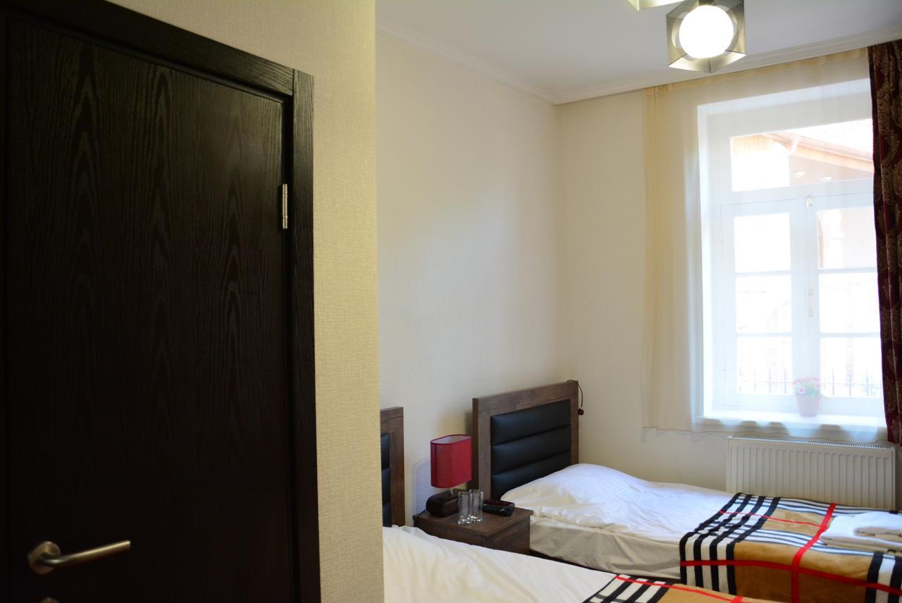 Hotel Canyon Tiflis Exterior foto